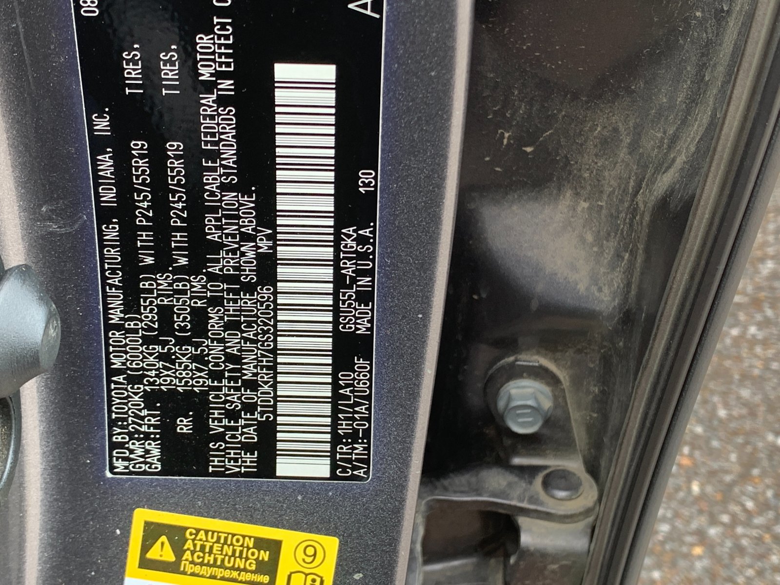 Used 2016 Gray Toyota Limited image 36