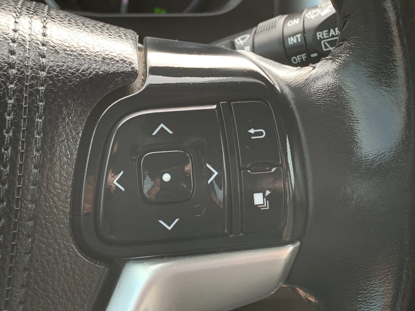 Used 2016 Gray Toyota Limited image 31