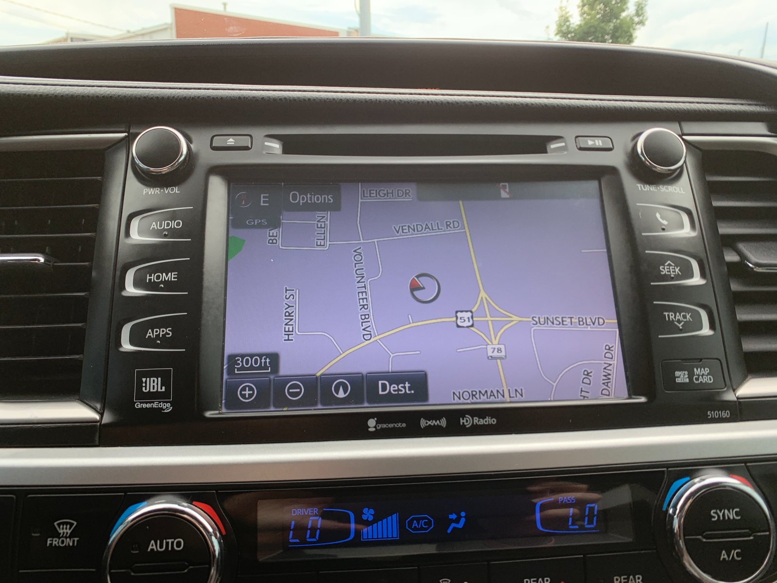 Used 2016 Gray Toyota Limited image 24