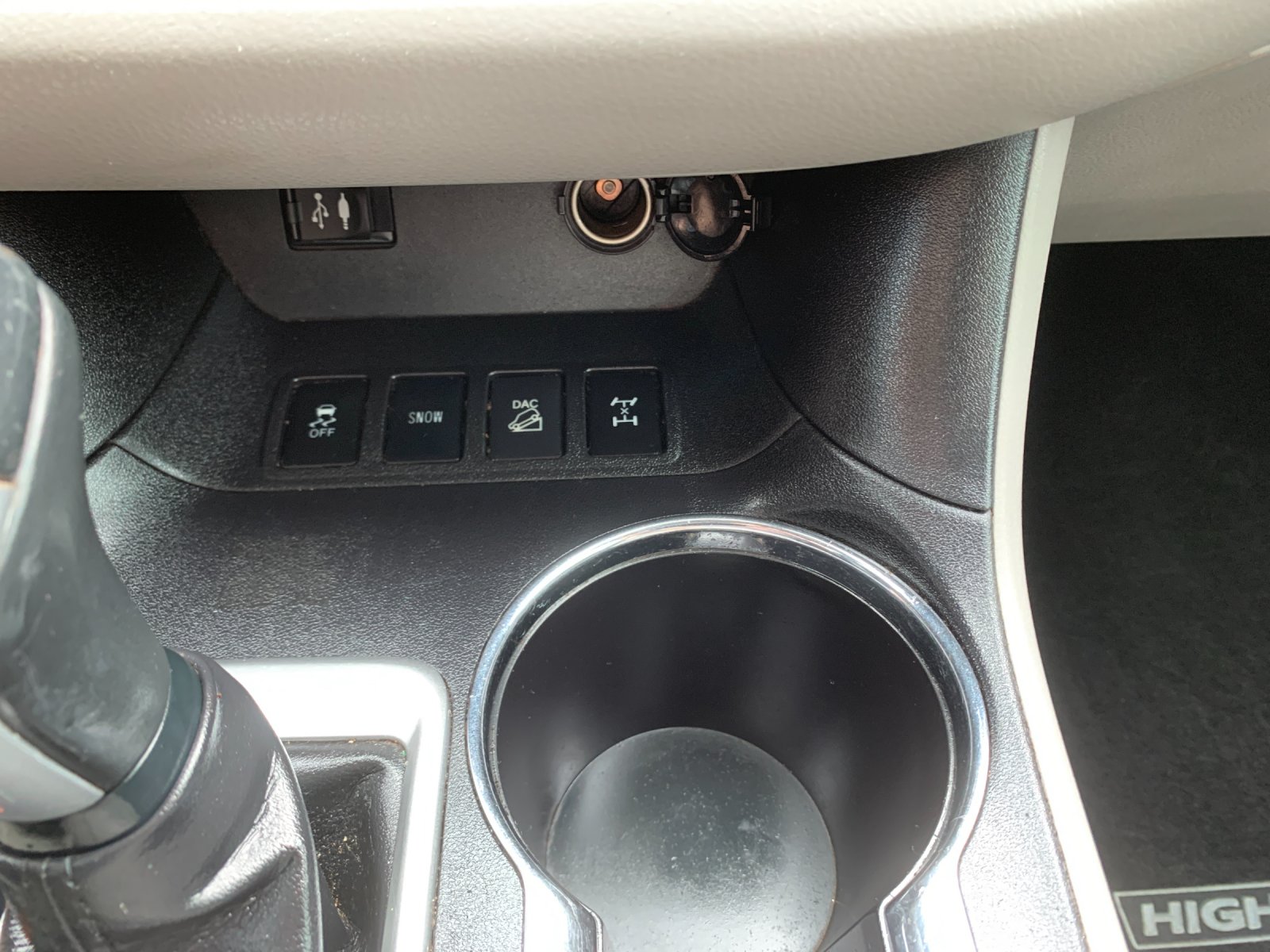 Used 2016 Gray Toyota Limited image 26