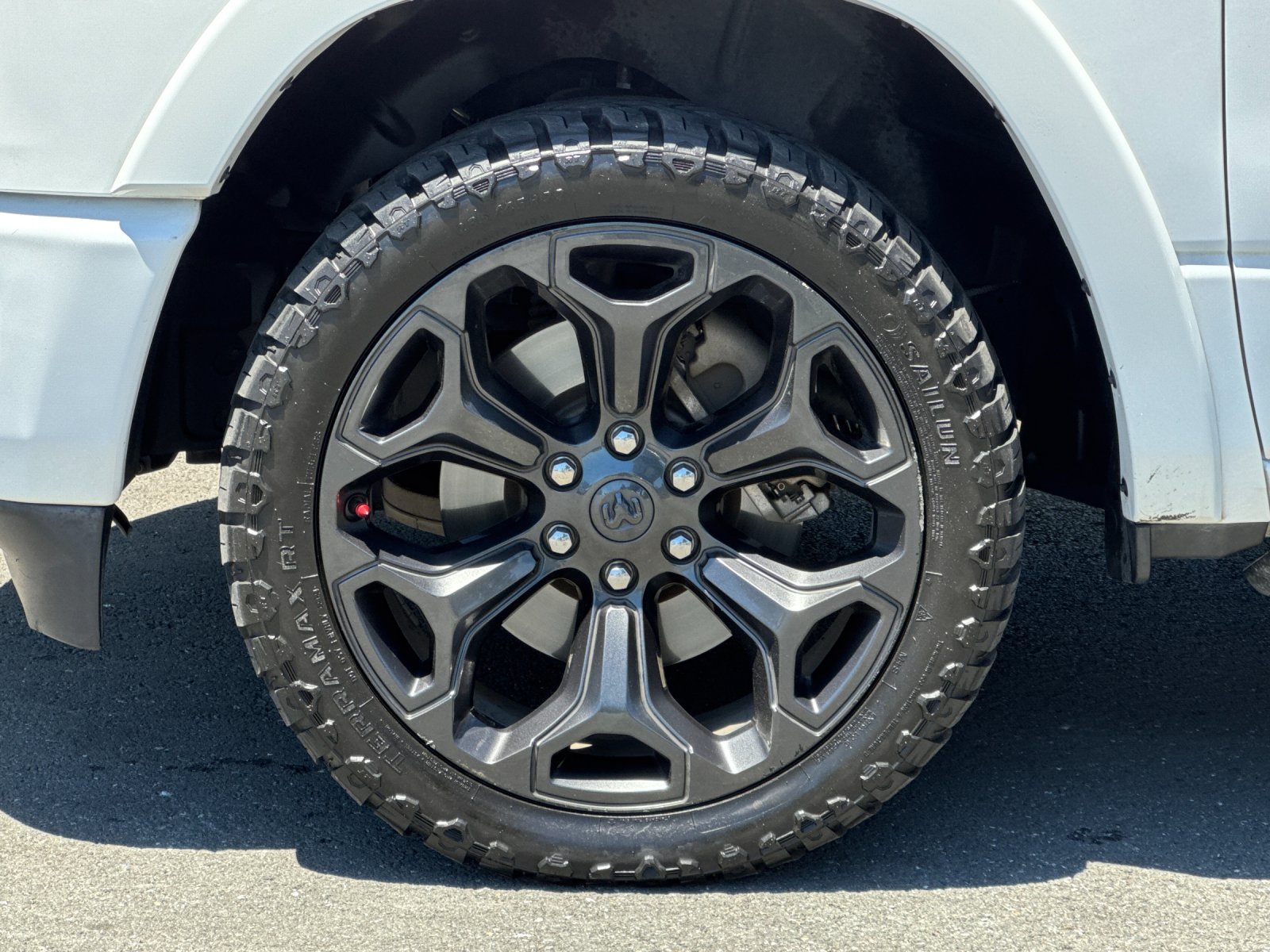 Used 2022 White Ram Limited image 24