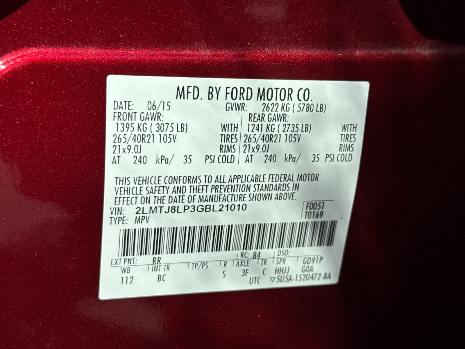 Used 2016 Red Lincoln Reserve image 30