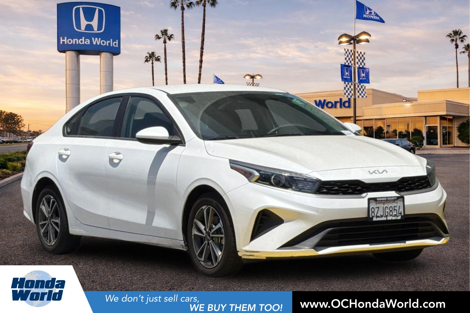 2022 Kia Forte LXS AT's photo