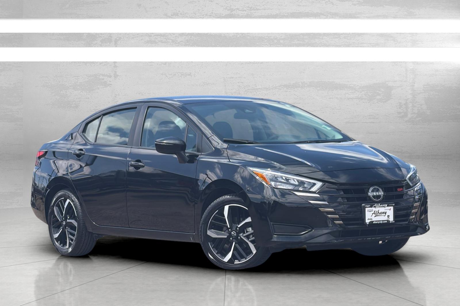 2024 Nissan Versa 1.6 SR