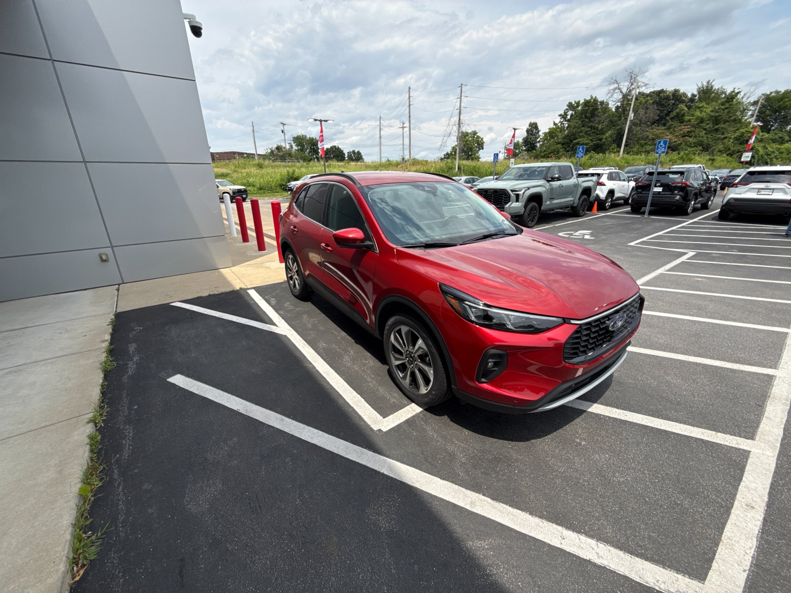2024 Ford Escape Platinum AWD's photo