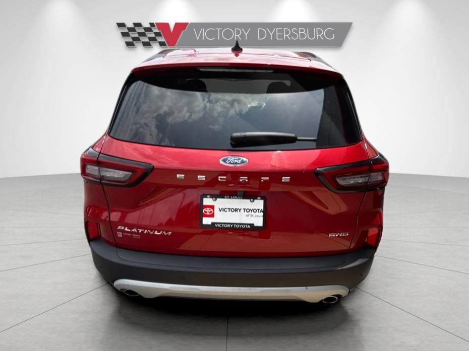 Used 2024  Ford Platinum image 5