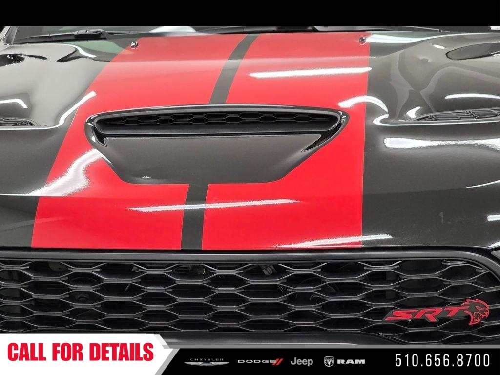 New 2026 Diamond Black Clear-Coat Exterior Paint Dodge SRT Hellcat image 9