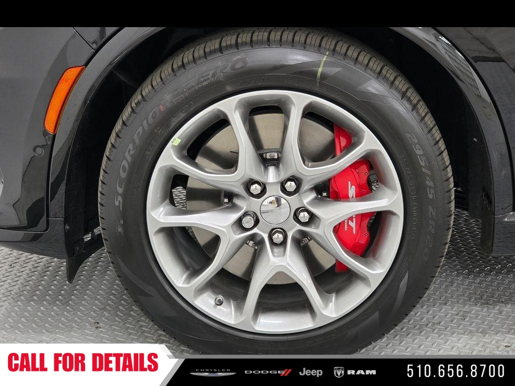 New 2026 Diamond Black Clear-Coat Exterior Paint Dodge SRT Hellcat image 10