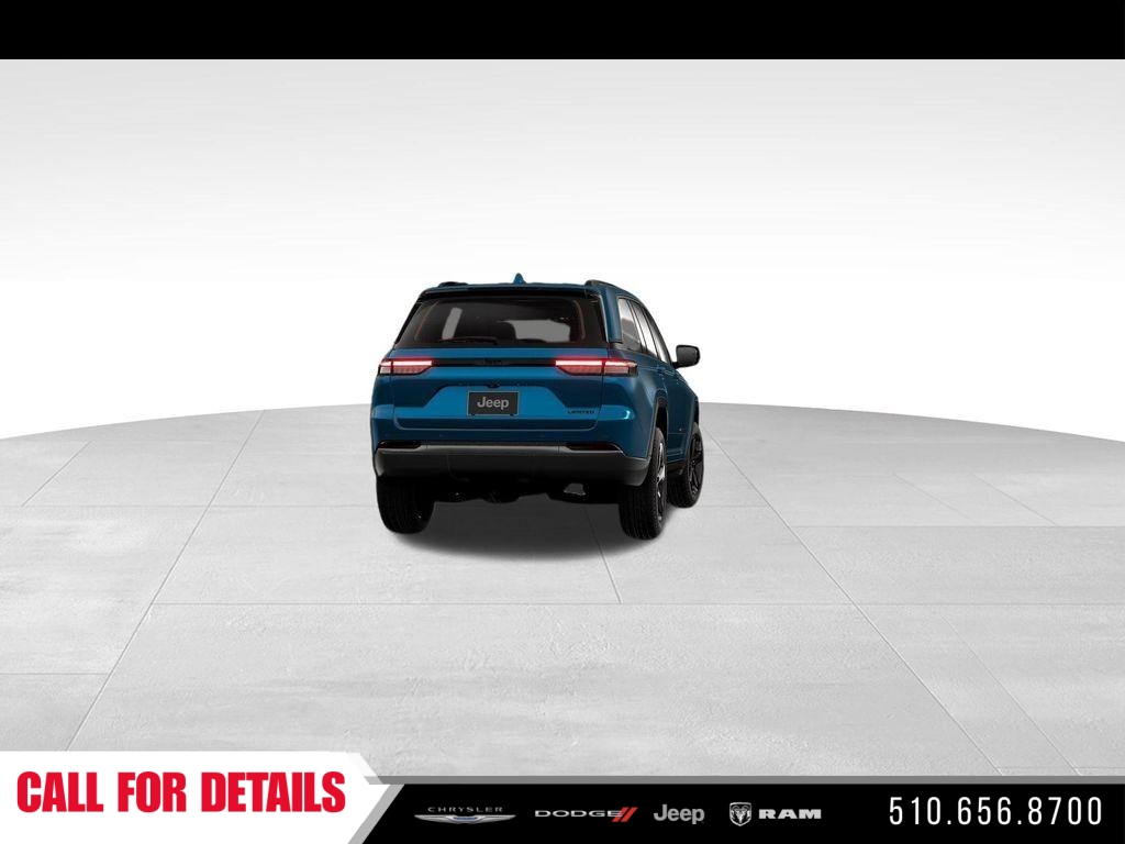 New 2026 Fathom Blue Pearl-Coat Exterior Paint Jeep Limited image 14
