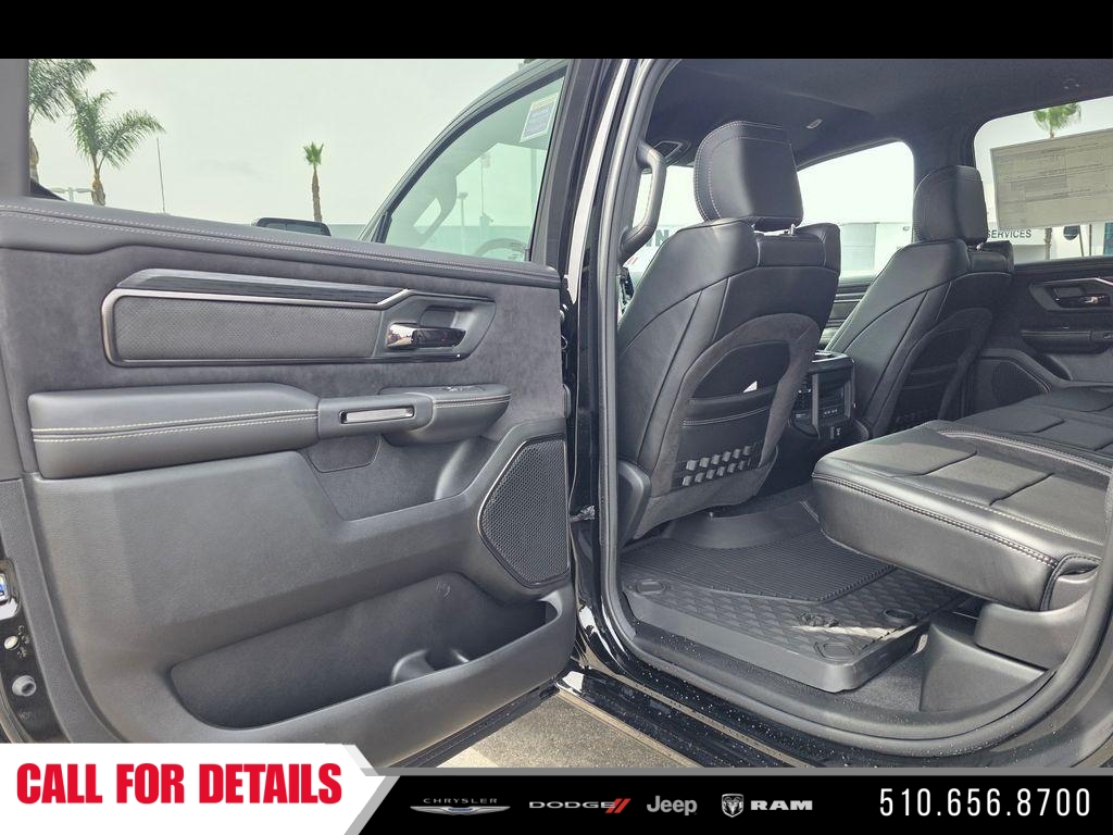 New 2026 Diamond Black Crystal Pearl-Coat Exterior Paint RAM RHO image 16