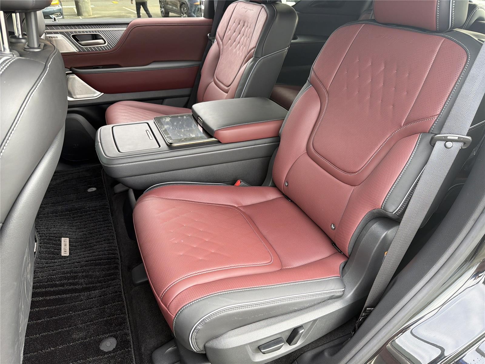 2026 INFINITI QX80 Autograph - Photo 30