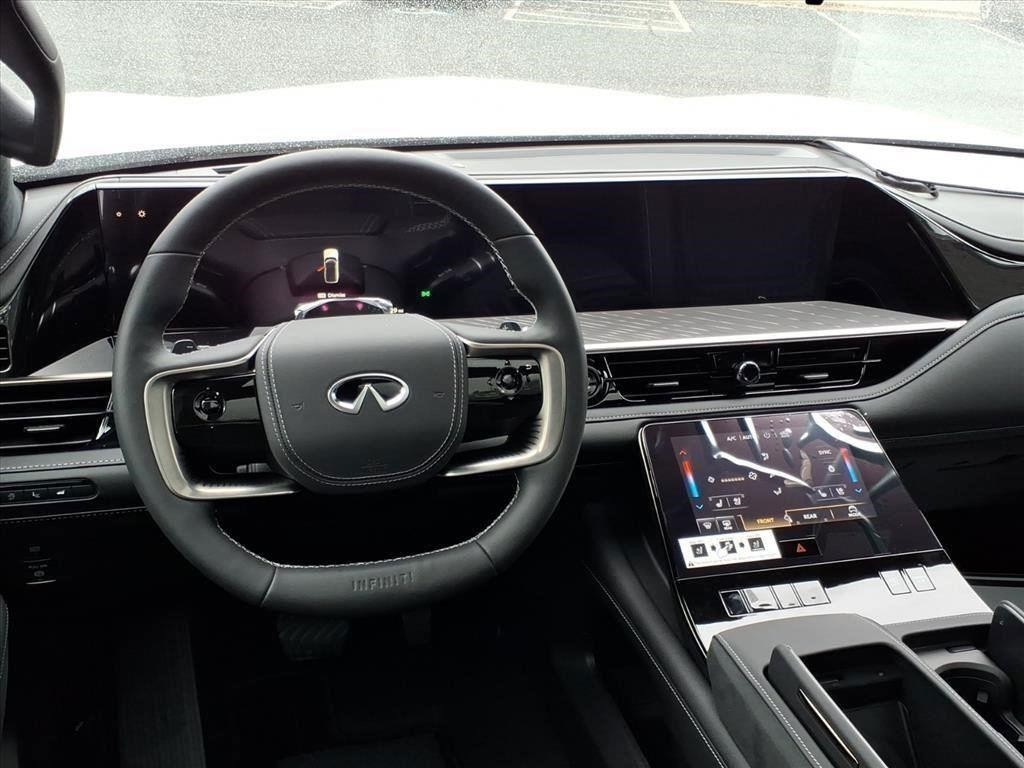New 2026 RADIANT WHITE INFINITI Autograph 4WD image 8