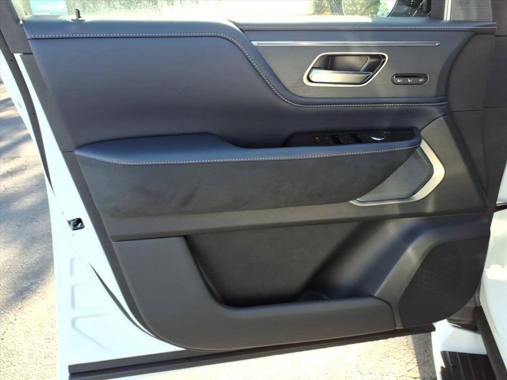 New 2026 RADIANT WHITE INFINITI Sport 4WD image 16