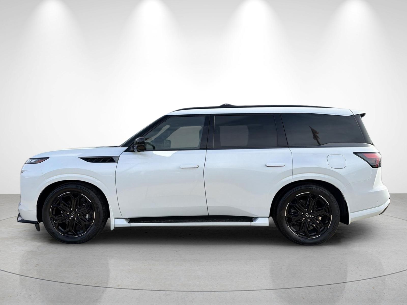 New 2026 RADIANT WHITE INFINITI Sport 4WD image 2