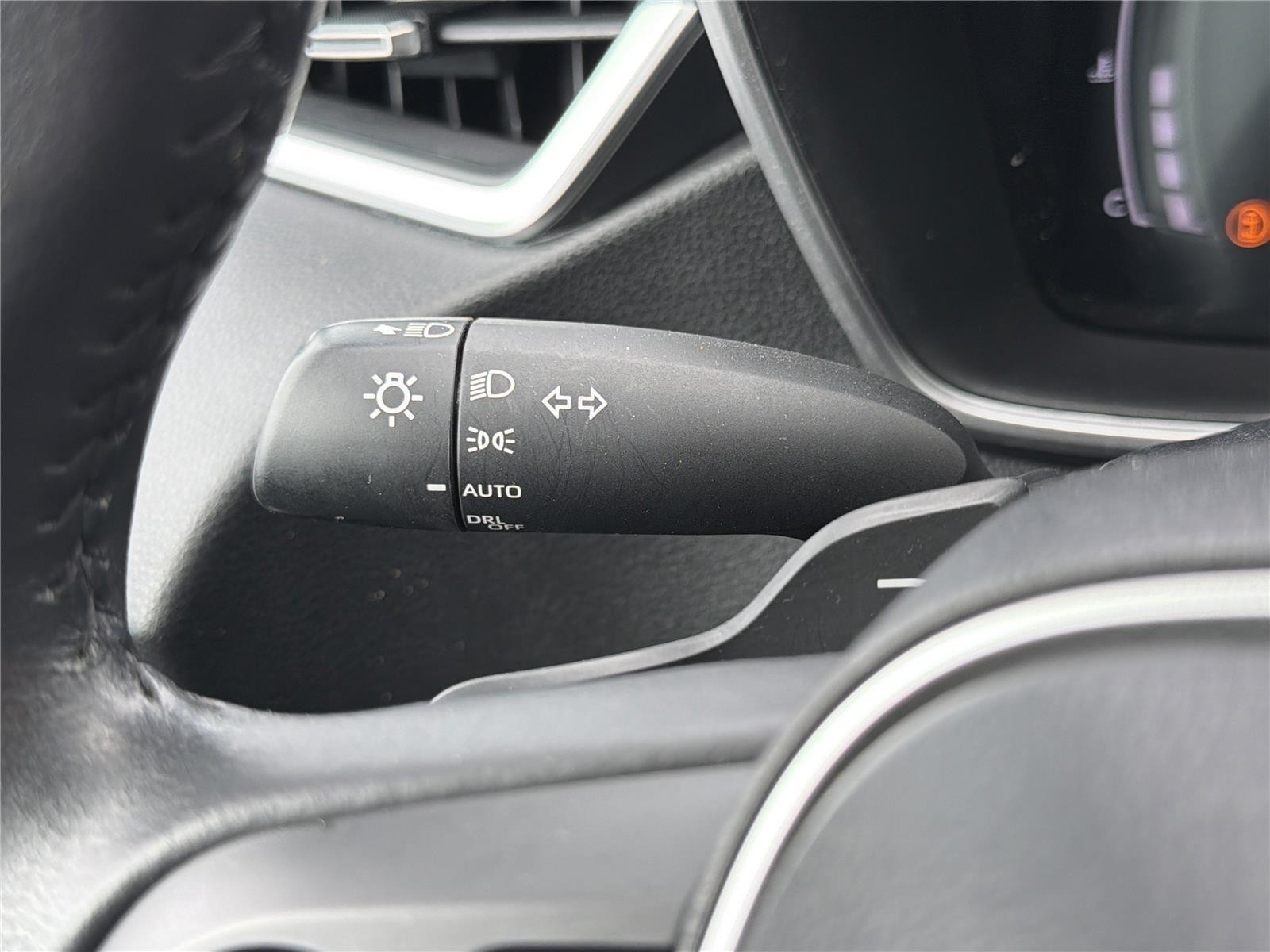 2023 Toyota Corolla XSE - Photo 23