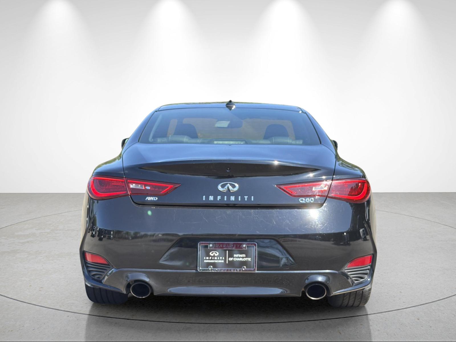 Used 2019 Black Obsidian INFINITI 3.0t LUXE image 3