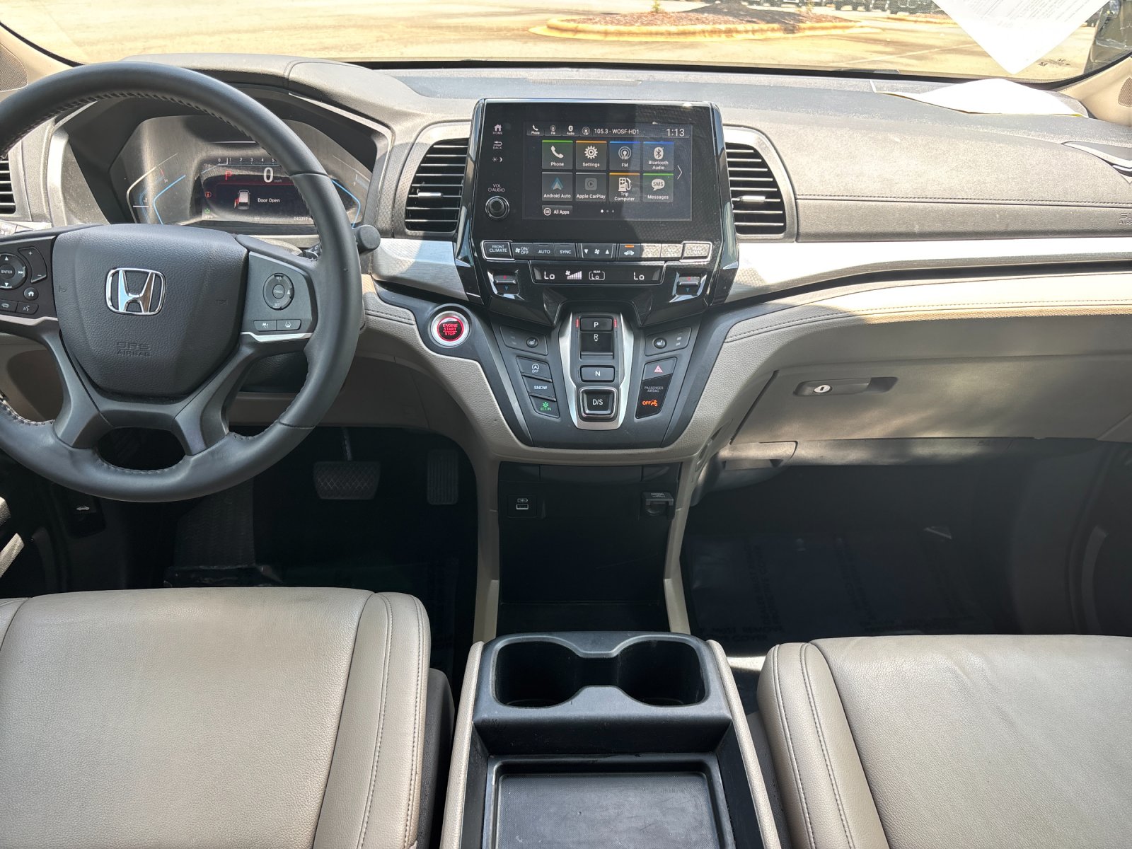 Used 2024 Platinum White Pearl Honda EX-L image 35