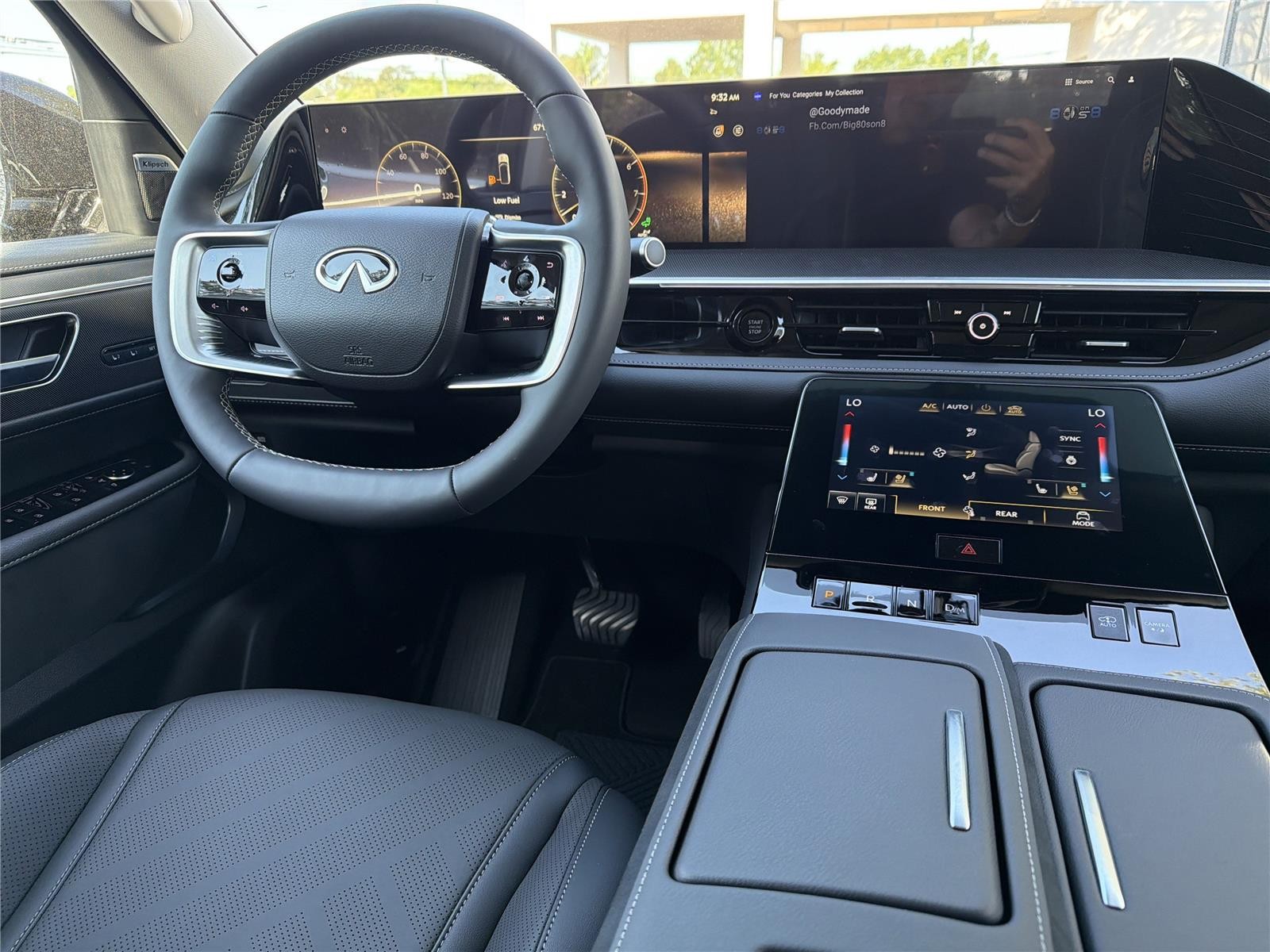 New 2026 BLACK OBSIDIAN INFINITI Luxe 4WD image 6