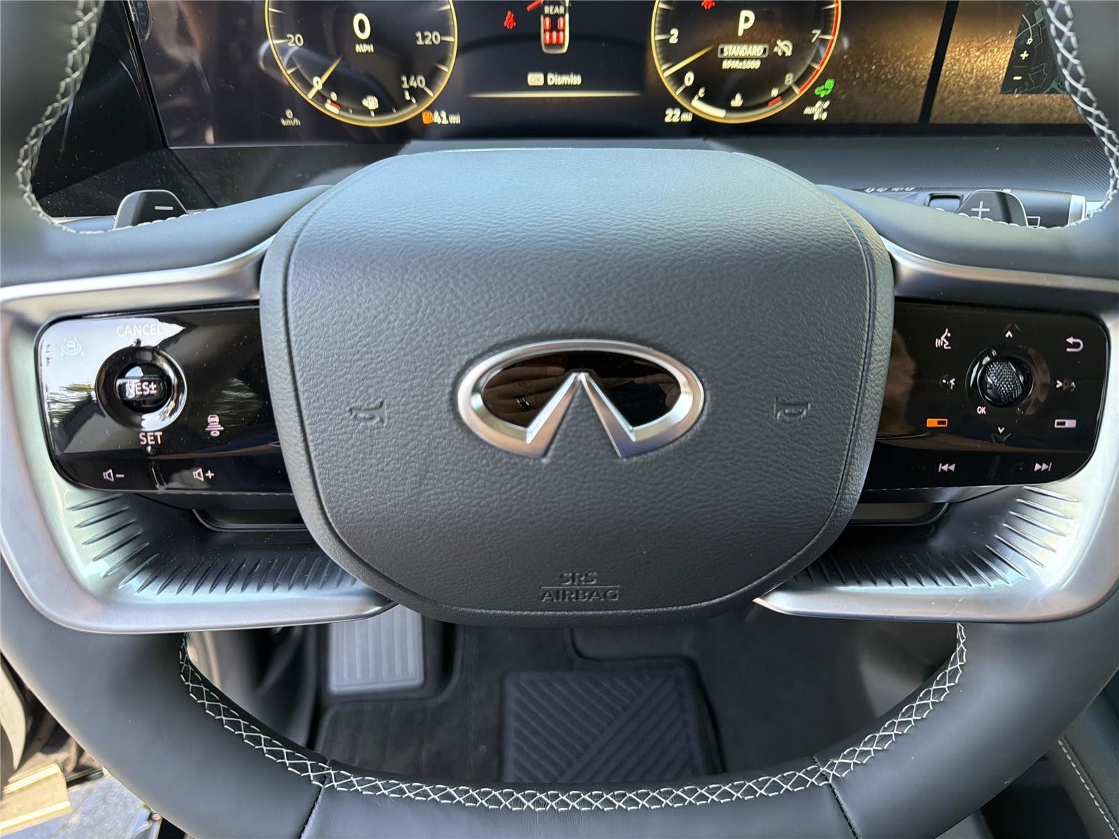 New 2026 BLACK OBSIDIAN INFINITI Luxe 4WD image 15