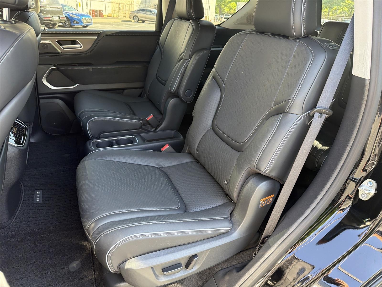 New 2026 BLACK OBSIDIAN INFINITI Luxe 4WD image 25