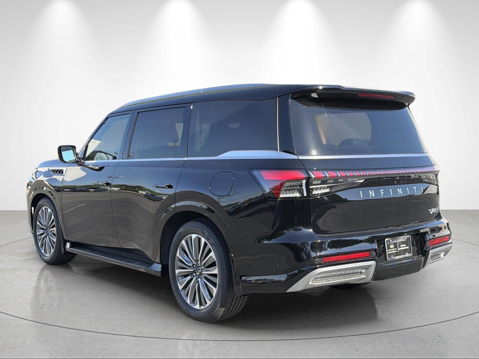 New 2026 BLACK OBSIDIAN INFINITI Luxe 4WD image 3