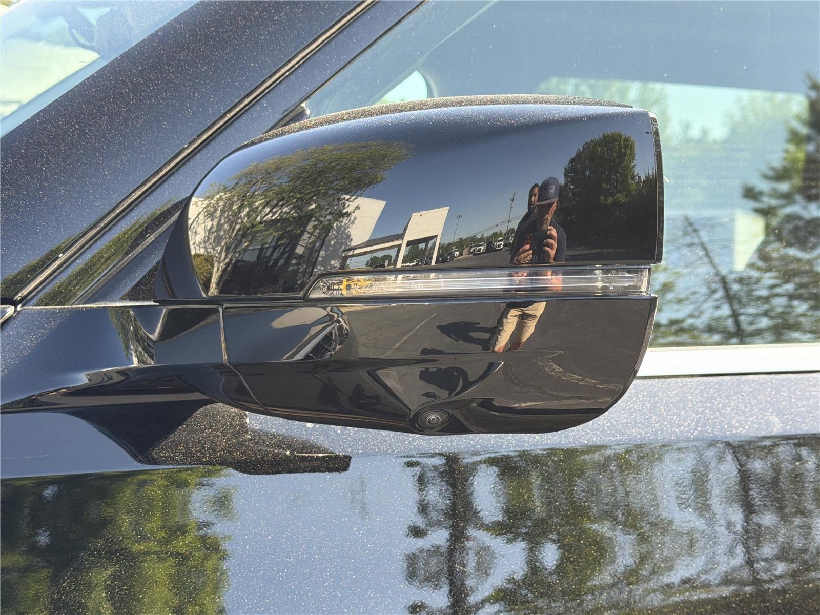New 2026 BLACK OBSIDIAN INFINITI Luxe 4WD image 33