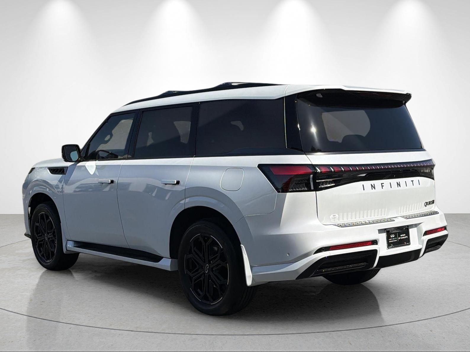 New 2026 RADIANT WHITE INFINITI Sport 4WD image 3