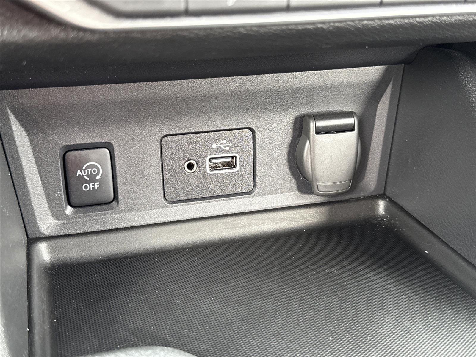 Used 2025 Super Black Nissan S image 15