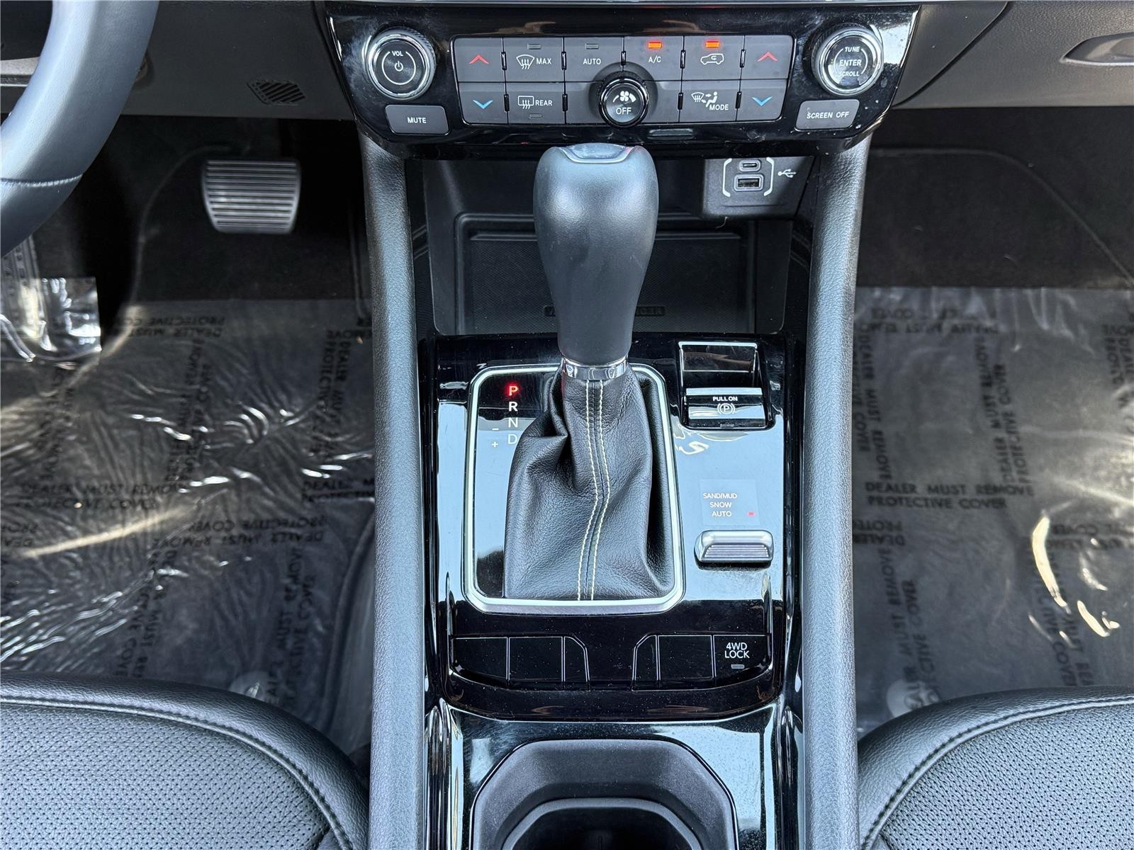 Used 2022 Bright White Clearcoat Jeep High Altitude image 10