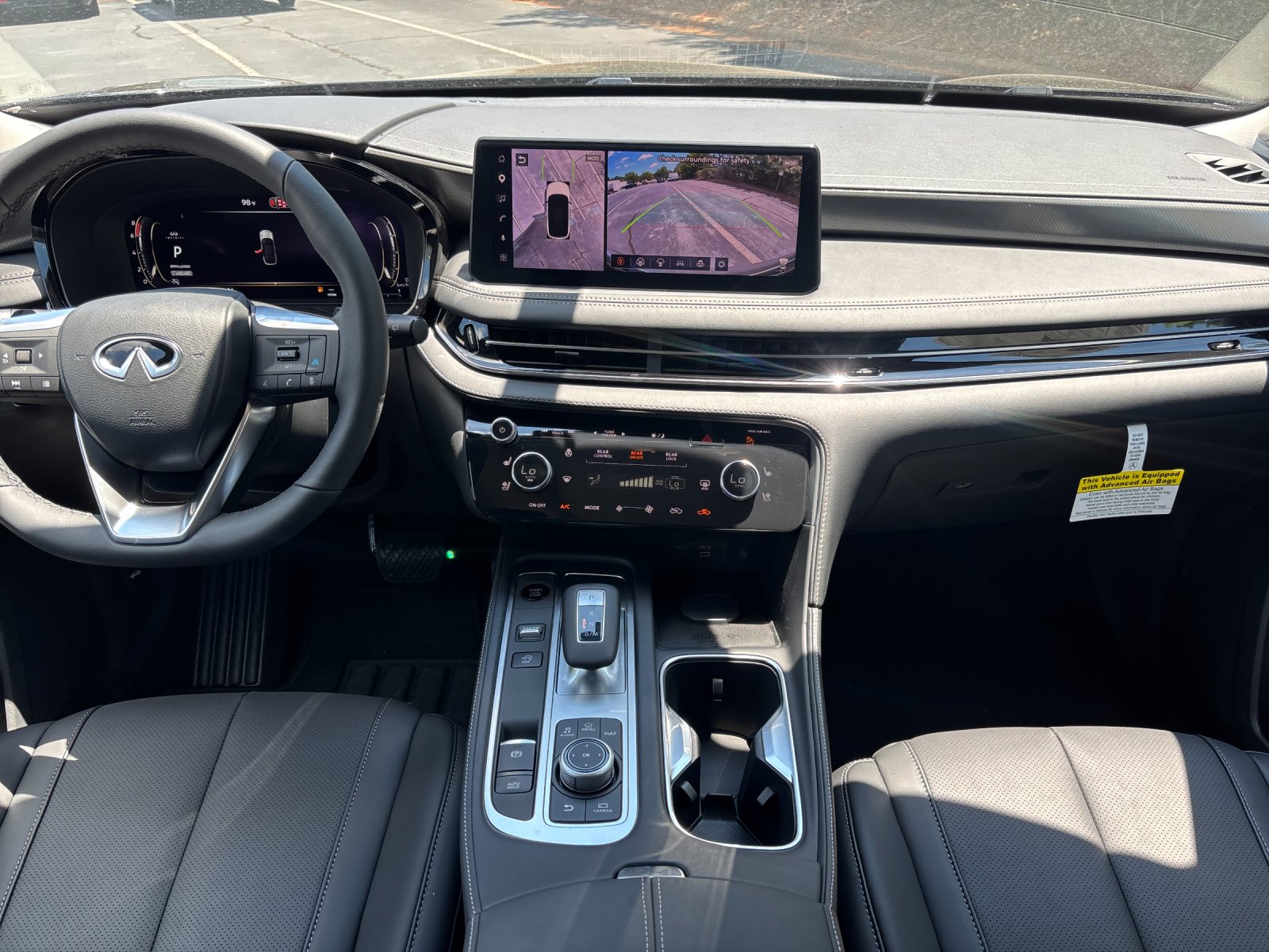 New 2027 MINERAL BLACK INFINITI Luxe FWD image 35