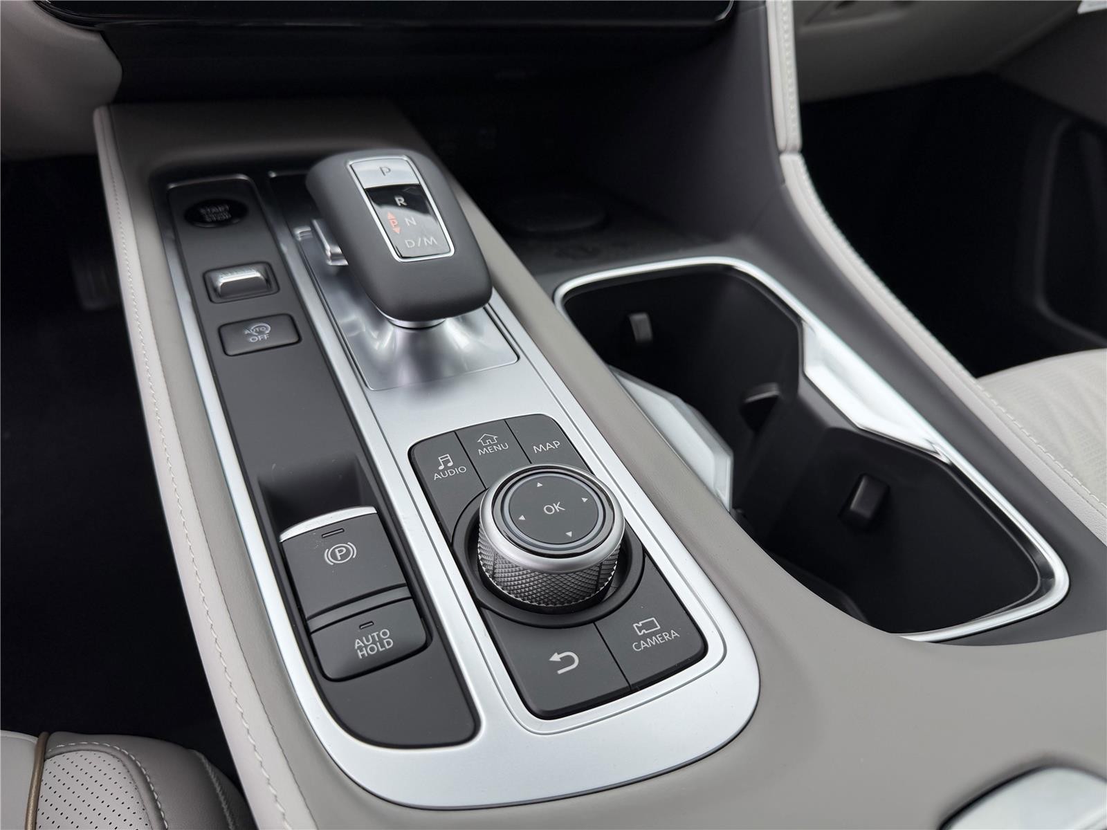 New 2027 GRAND BLUE INFINITI Autograph AWD image 15