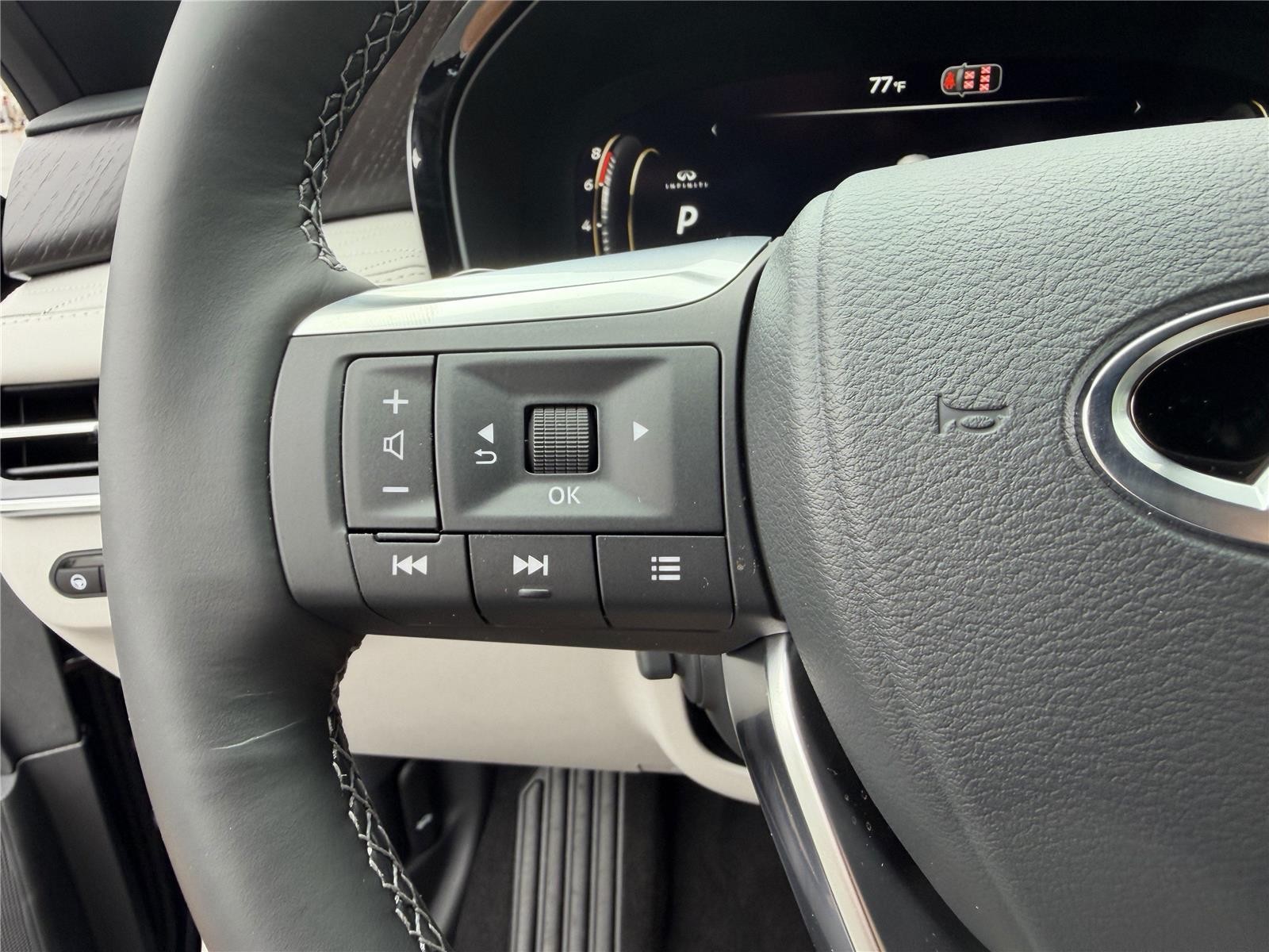 New 2027 GRAND BLUE INFINITI Autograph AWD image 17