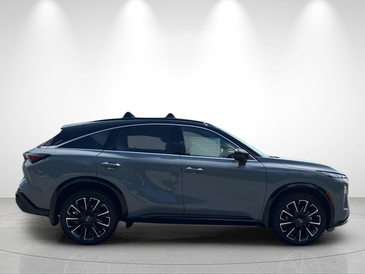 New 2027 2T HRBR GRAY INFINITI Autograph AWD image 6