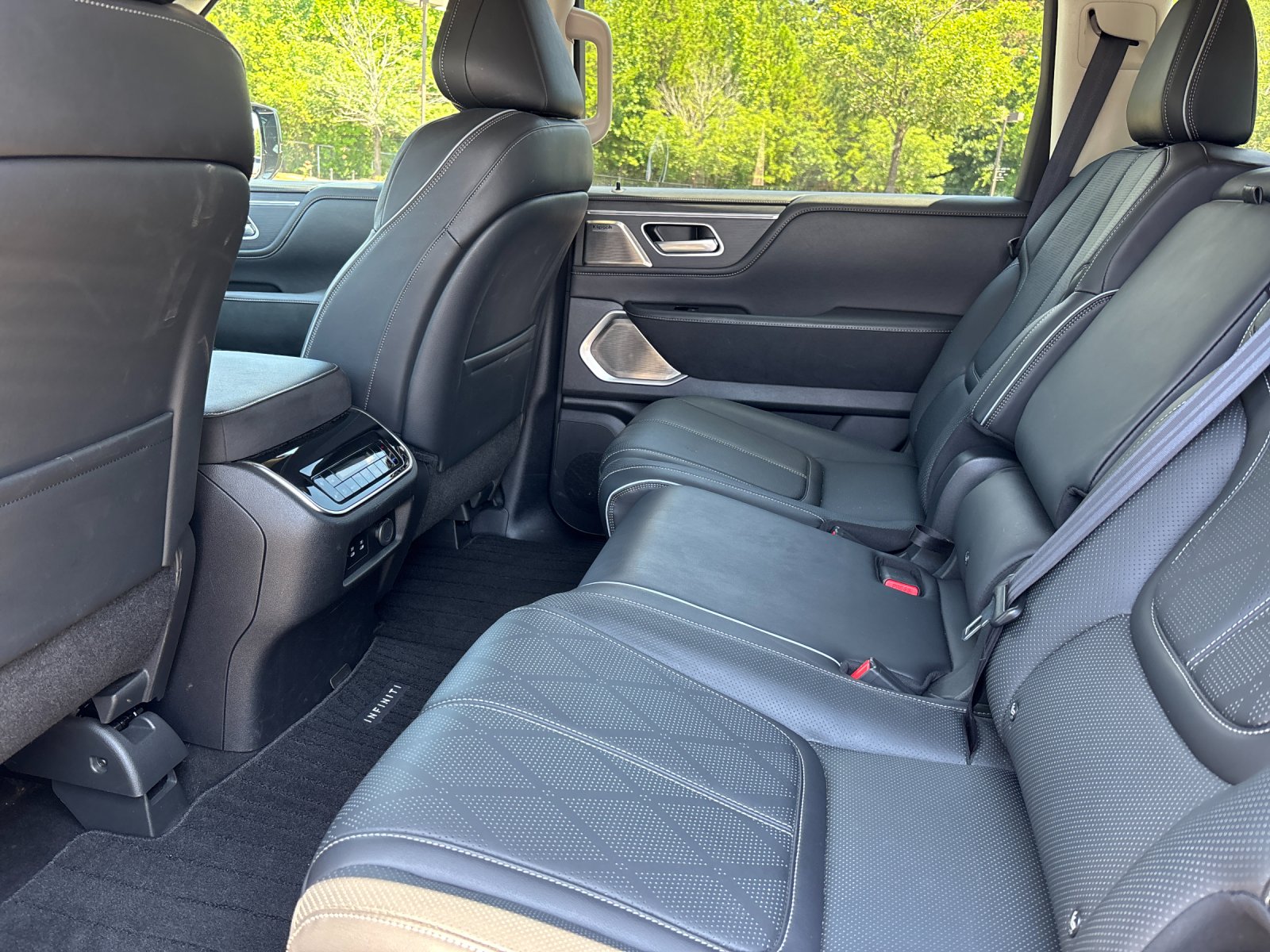 Certified Used 2025 Dynamic Metal INFINITI SENSORY image 33