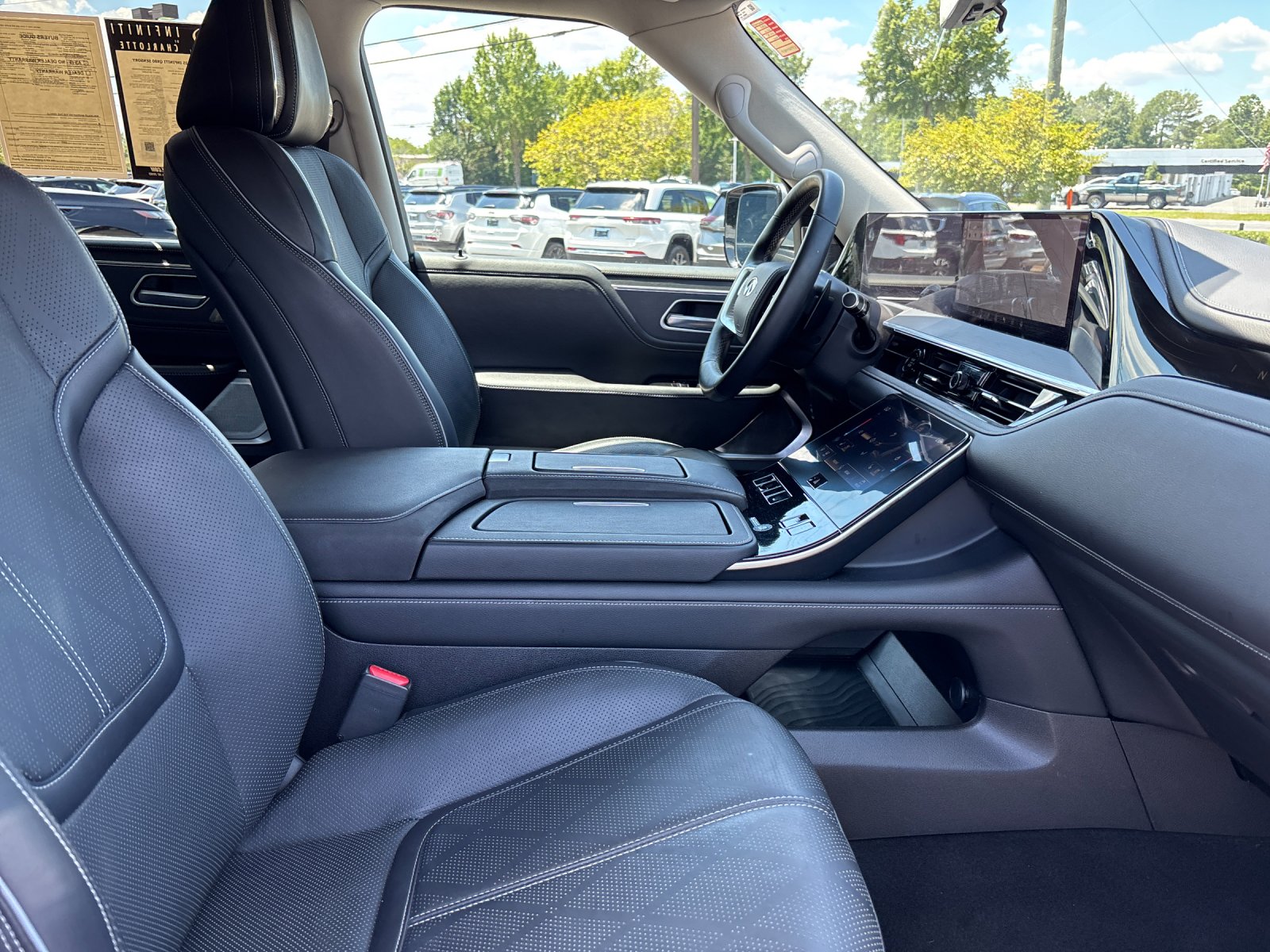 Certified Used 2025 Dynamic Metal INFINITI SENSORY image 41