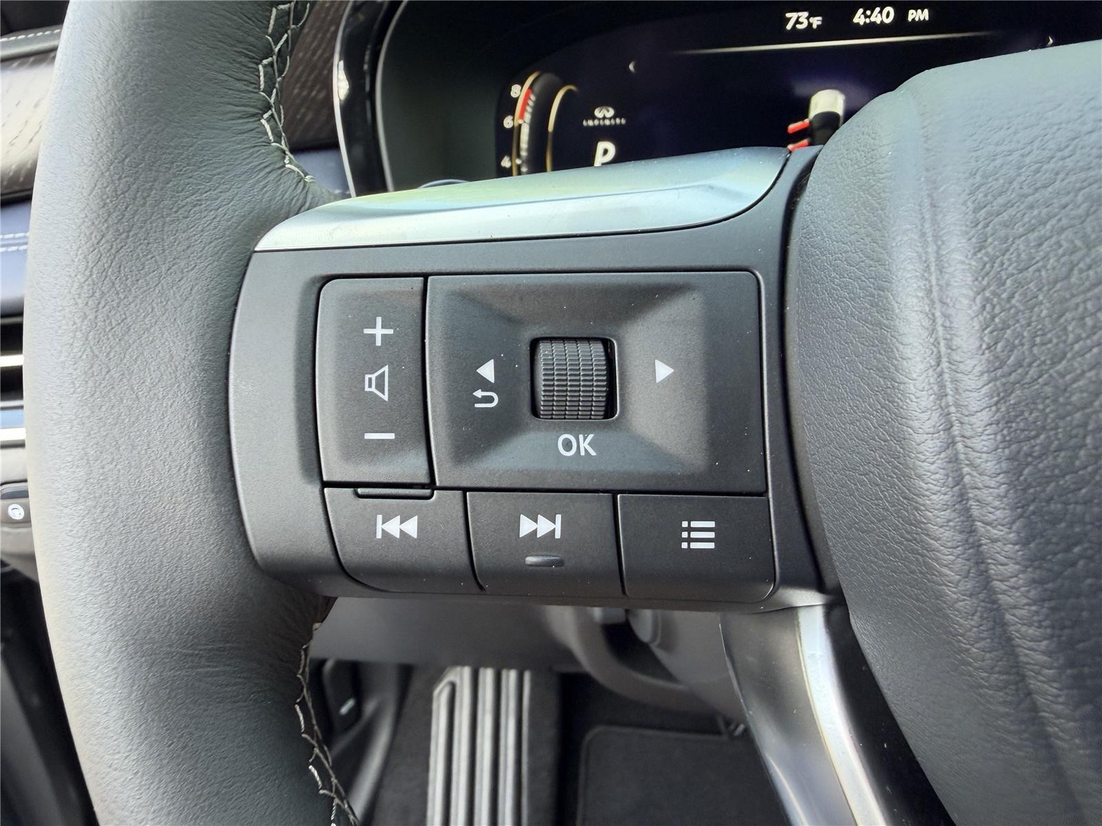 New 2026 2T GRPT SHDW INFINITI Sport AWD image 19