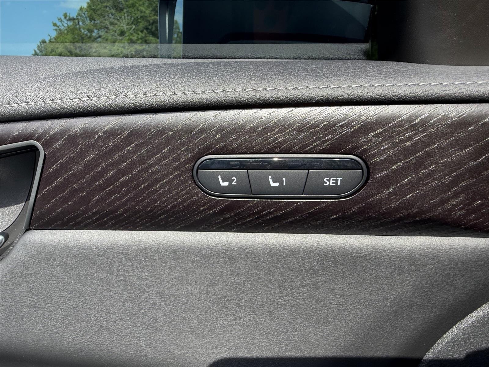 New 2026 GRAPHITE SHADOW INFINITI Sport AWD image 22