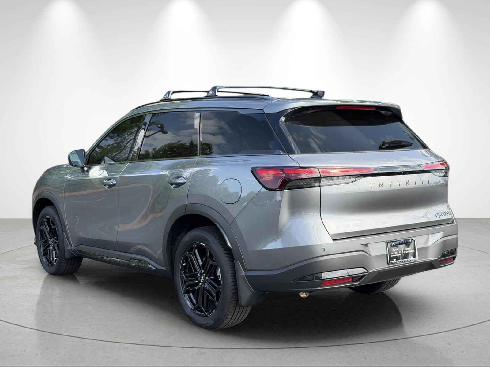 New 2026 GRAPHITE SHADOW INFINITI Sport AWD image 3