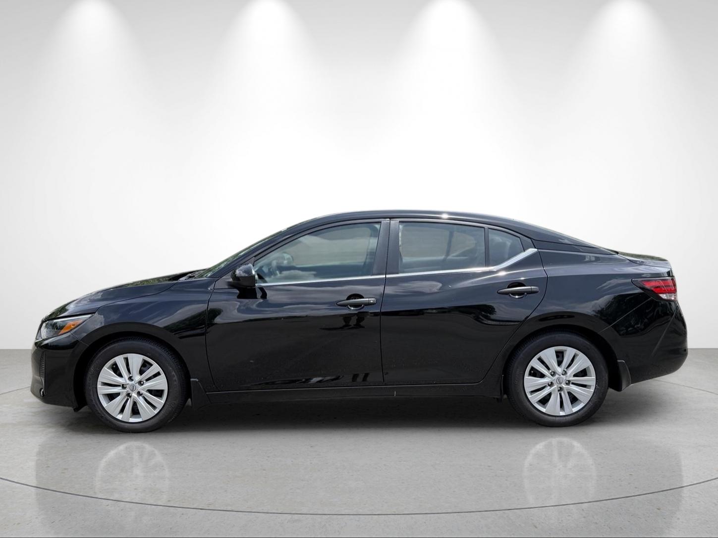 Used 2024 Nissan Sentra S with VIN 3N1AB8BV7RY264344 for sale in Matthews, NC
