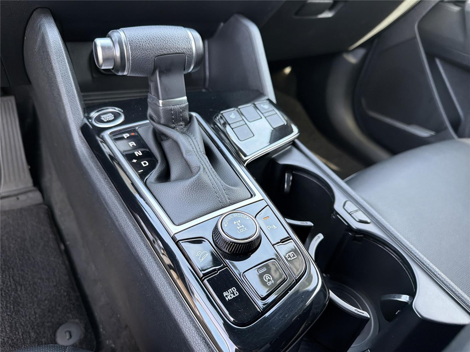Used 2023 Gravity Gray Kia X-Line image 22
