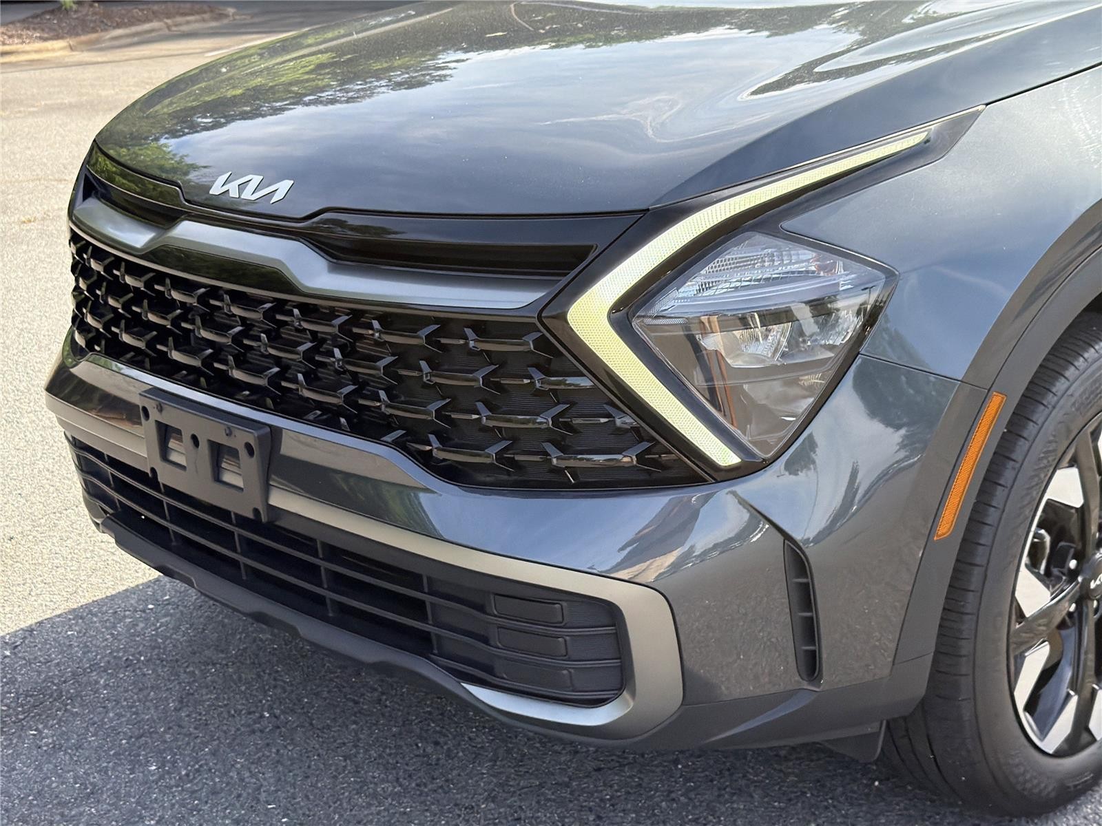 Used 2023 Gravity Gray Kia X-Line image 35