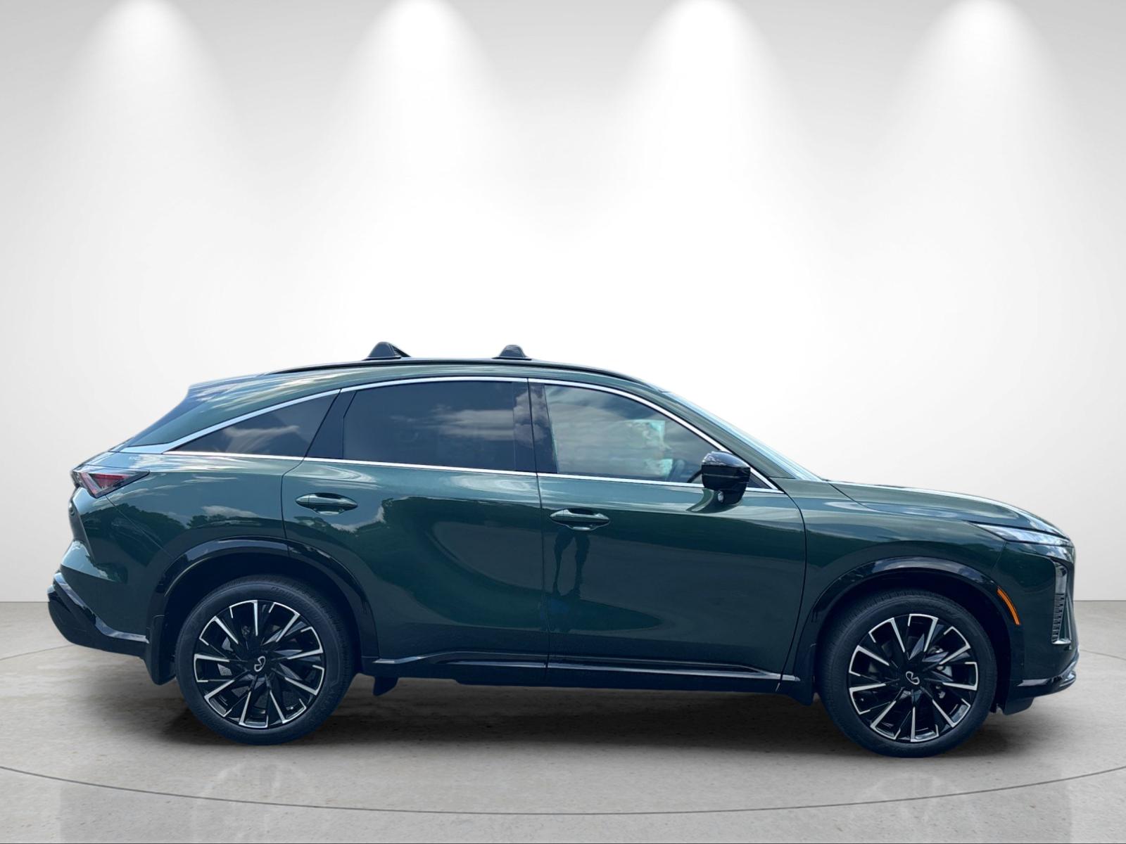 New 2027 DEEP EMERALD INFINITI Autograph AWD image 6