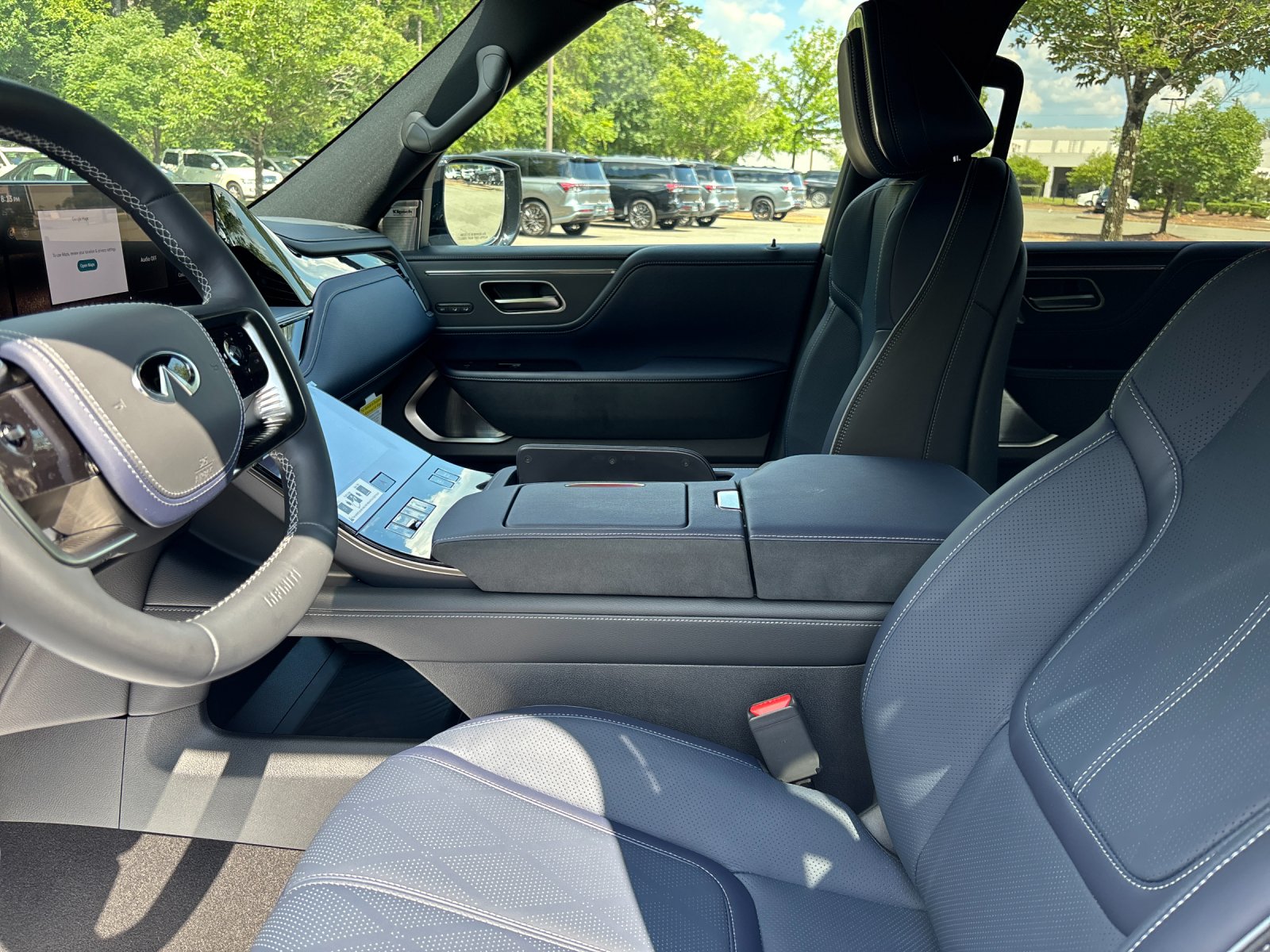 New 2027 RADIANT WHITE INFINITI Sport 4WD image 15