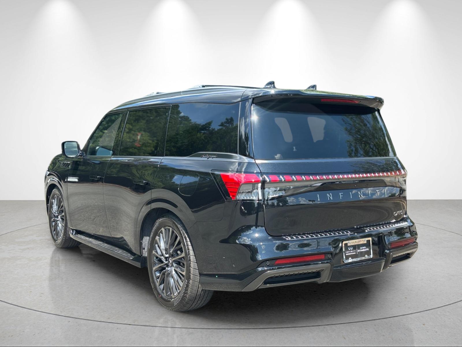 New 2027 MINERAL BLACK INFINITI Autograph 4WD image 3