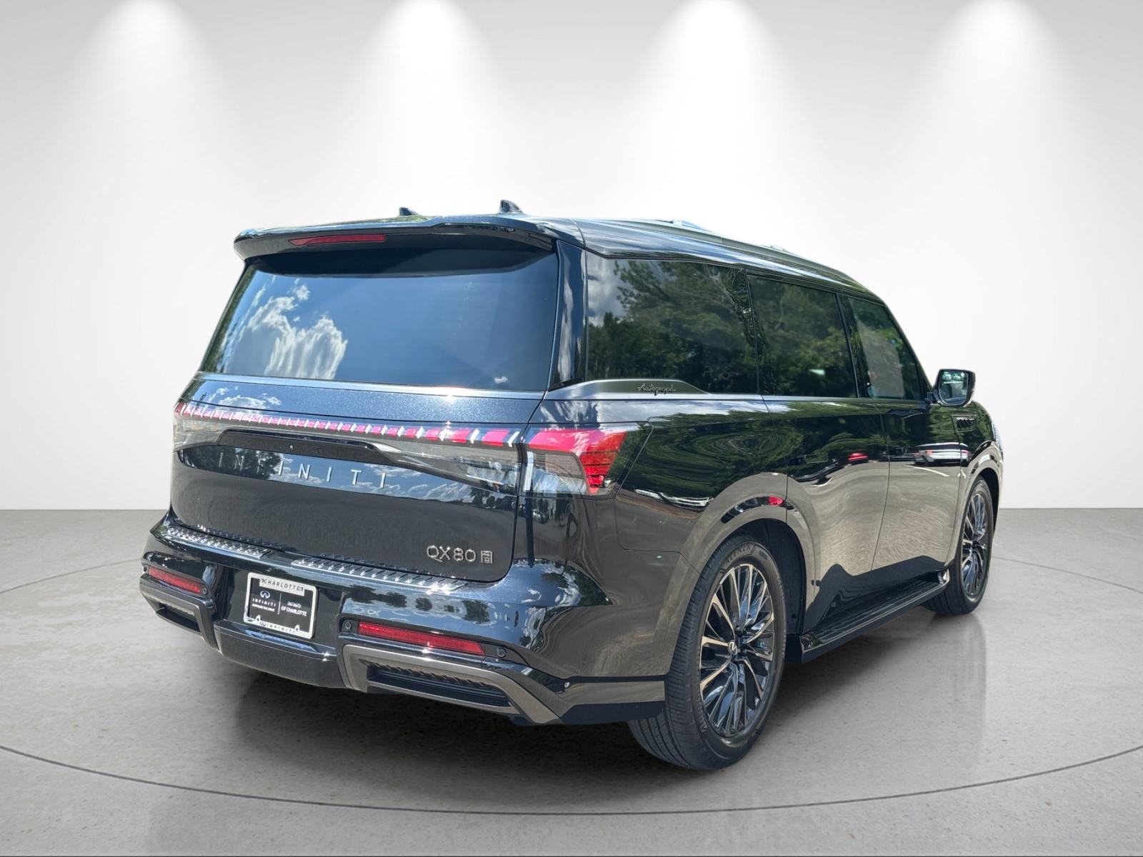 New 2027 MINERAL BLACK INFINITI Autograph 4WD image 5