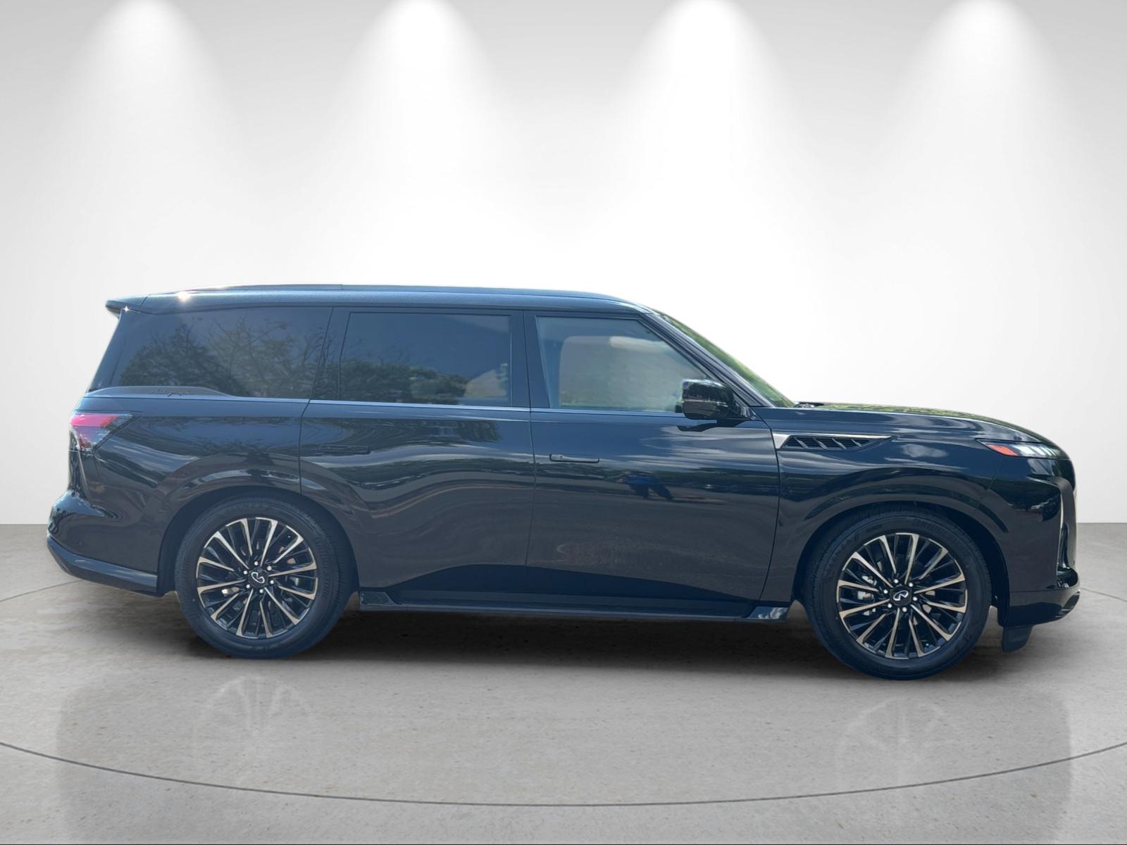 New 2027 MINERAL BLACK INFINITI Autograph 4WD image 6