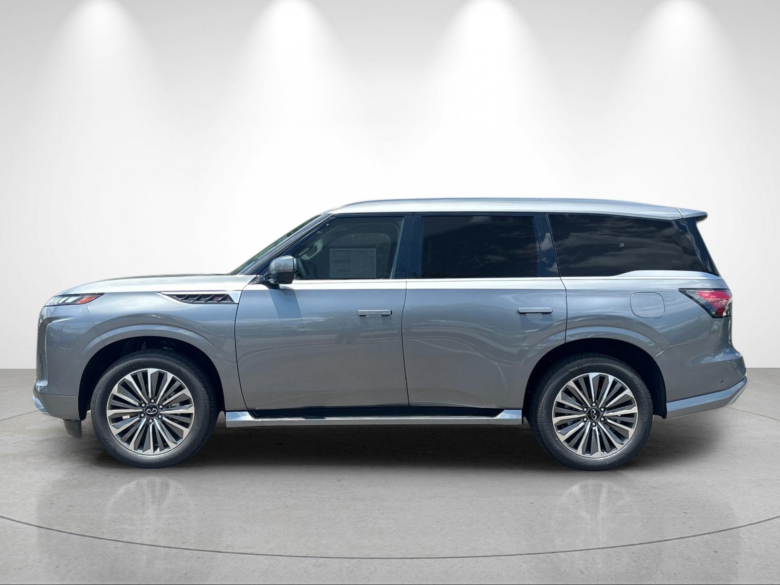 New 2027 DYNAMIC METAL INFINITI Luxe 4WD image 2