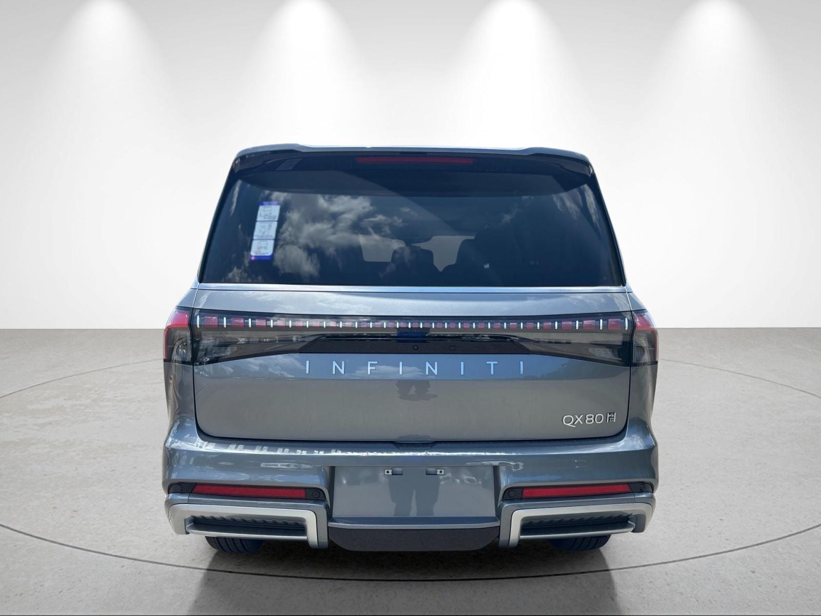 New 2027 DYNAMIC METAL INFINITI Luxe 4WD image 4