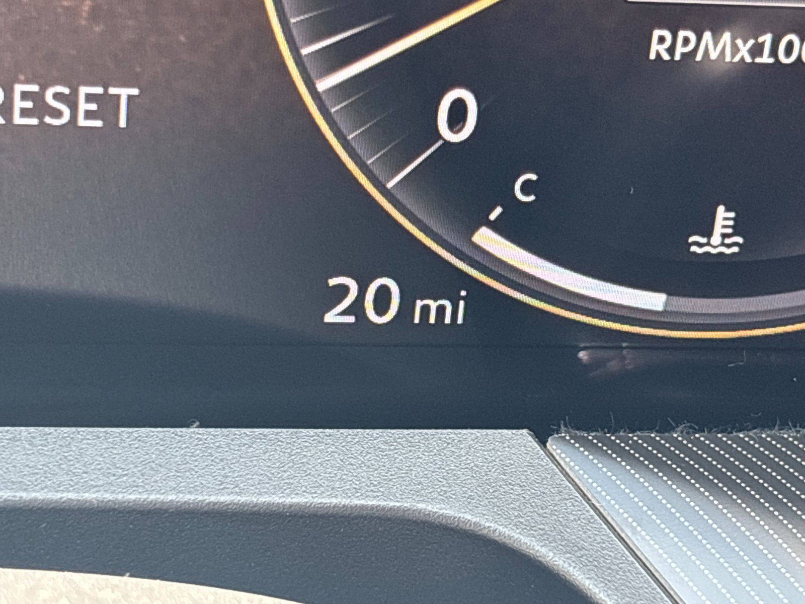 New 2027 DYNAMIC METAL INFINITI Luxe 4WD image 22