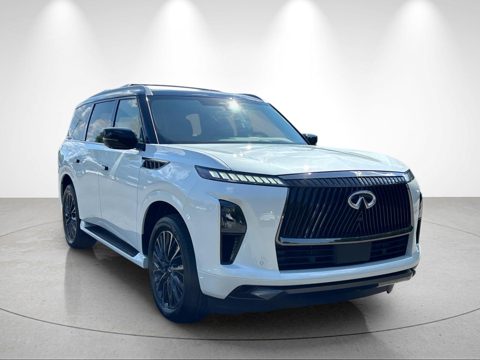 New 2027 2T RADIANT WHIT INFINITI Autograph 4WD image 7